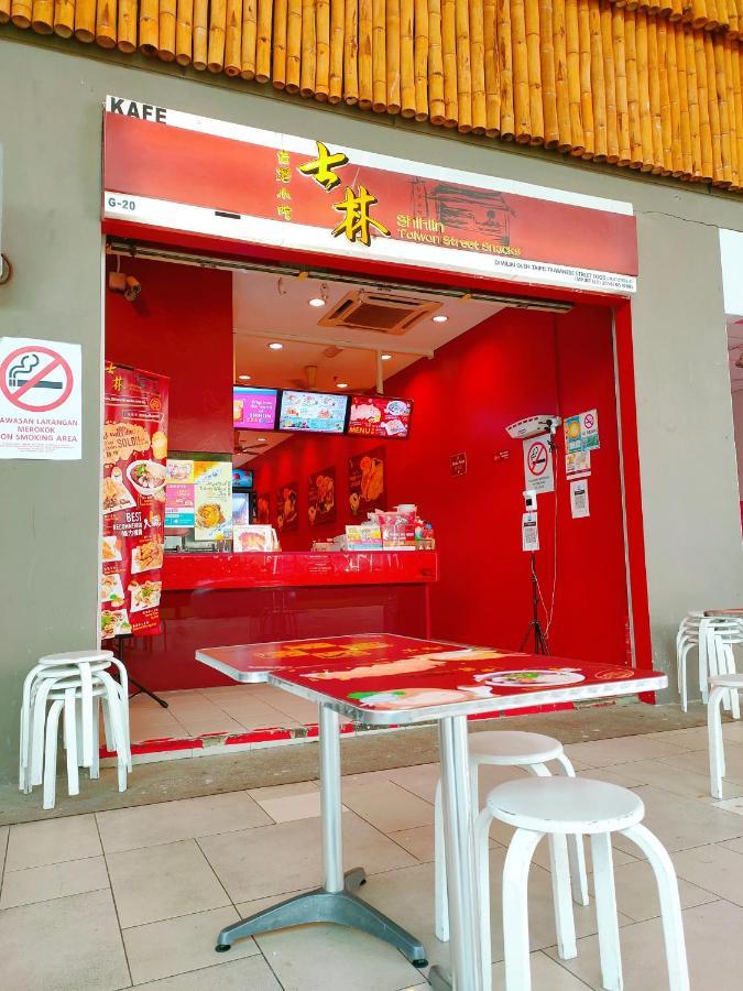 Legoland 3Min Lakeview Happyrainbowsuite 7Pax 2R2B Nusajaya  Exterior photo